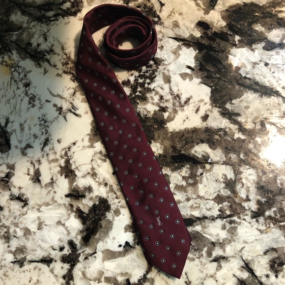 Yves Saint Laurent New York Paris - Burgundy With Navy White Repeat Dot Design - Picture 6 of 8